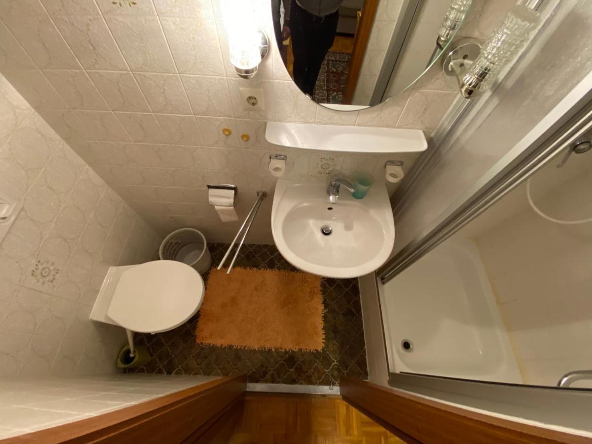 באד וויריסהופן Hotel Flora מראה חיצוני תמונה